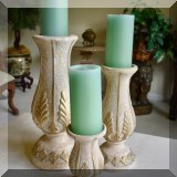 DF02. Set of wooden candle holders.
